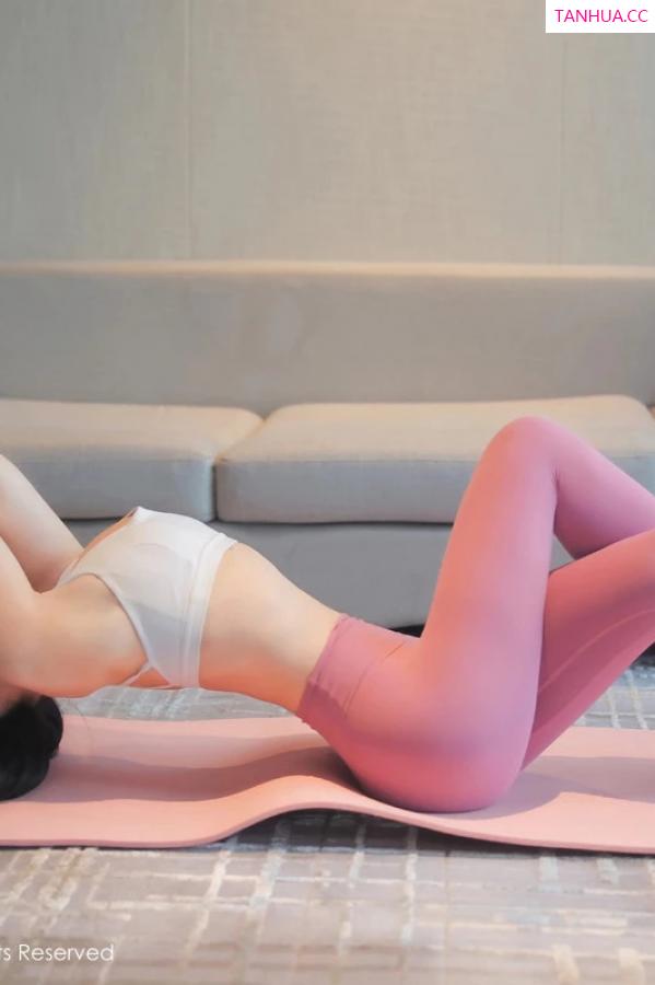   [XiuRen]高清写真图 2024.04.03 No.8336 清妙 性感美臀第45张图片